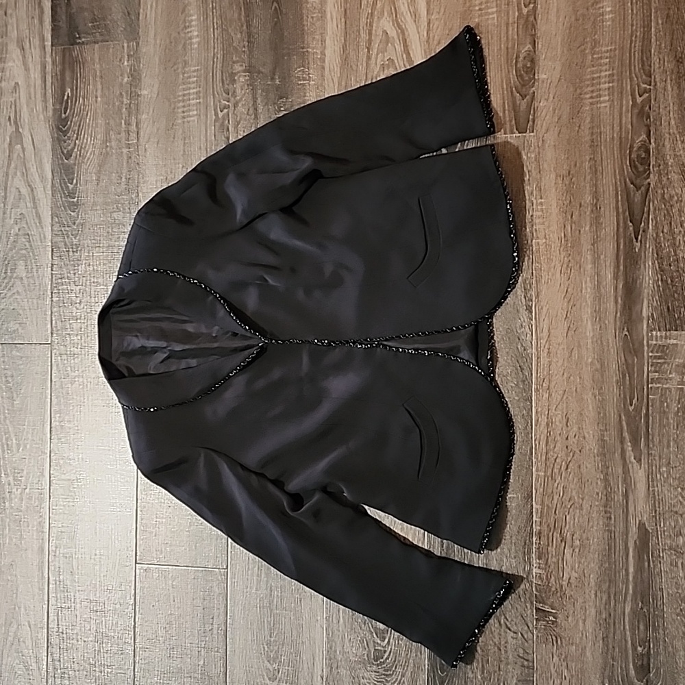 ❄️ SILK beaded trim Suit Jacket ❄️